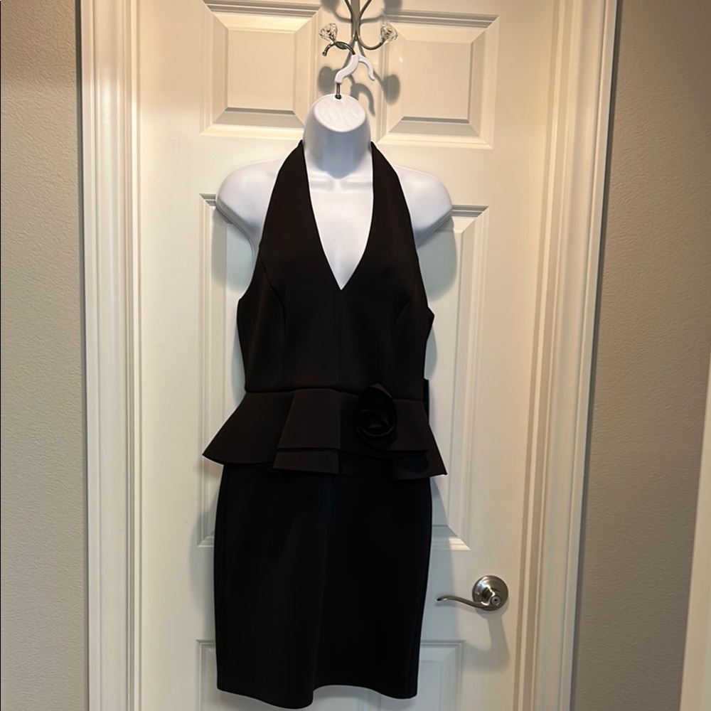 Vince Camuto Elegant Black Halter Dress